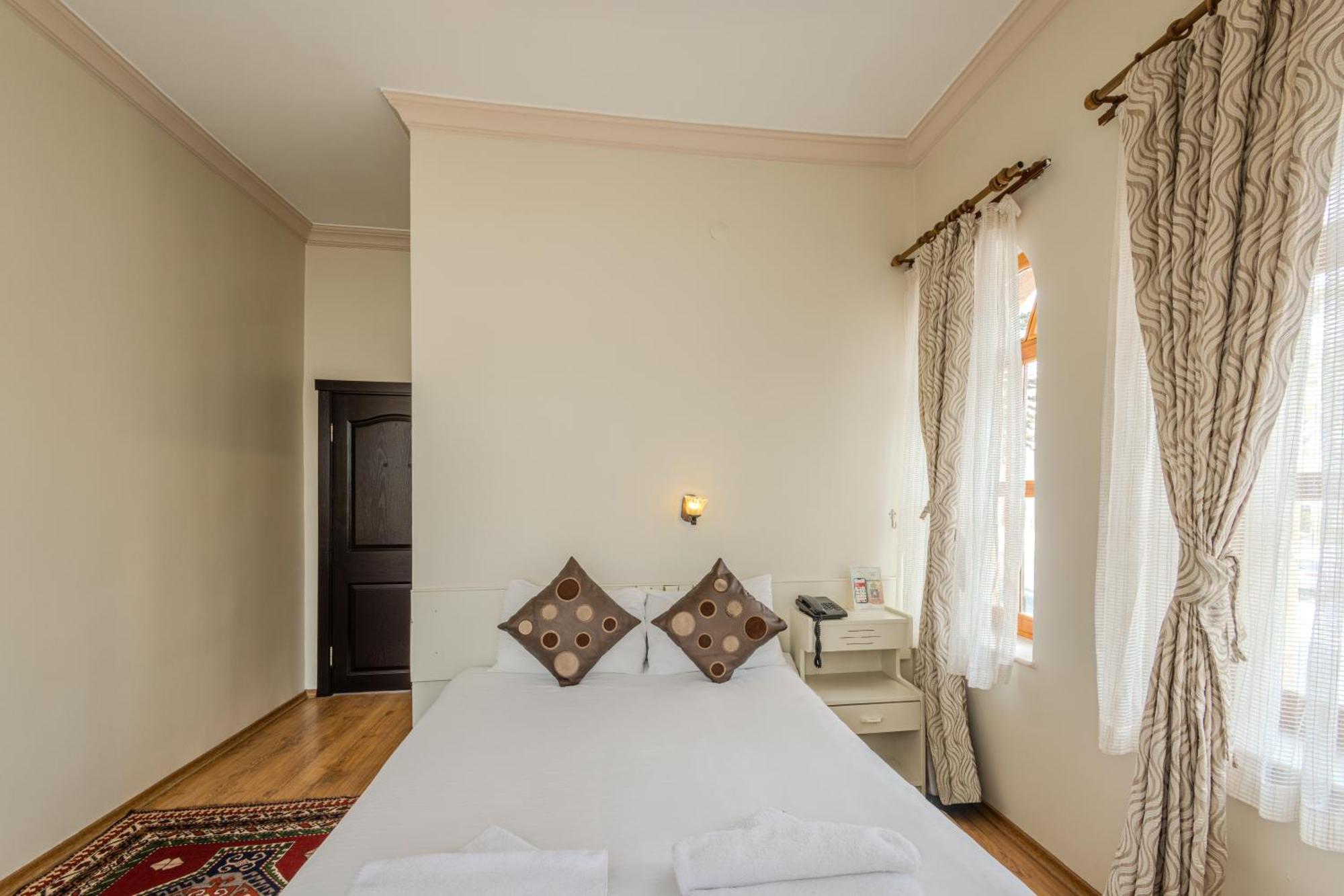 Akuzun Stone Hotel Ürgüp Buitenkant foto